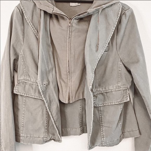 RAVE Jacket - Picture 3 of 5